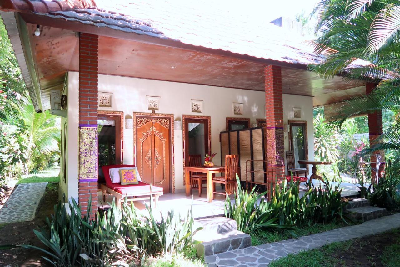 Villa Aditya Теджакула Екстериор снимка